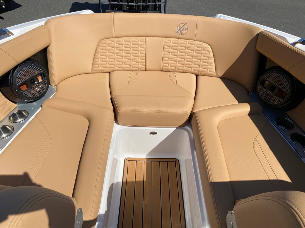 2024 MasterCraft X22