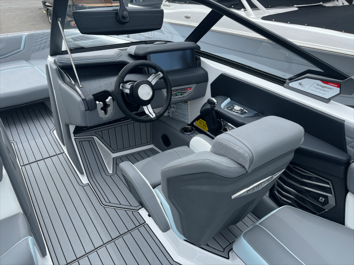 2024 Nautique G25