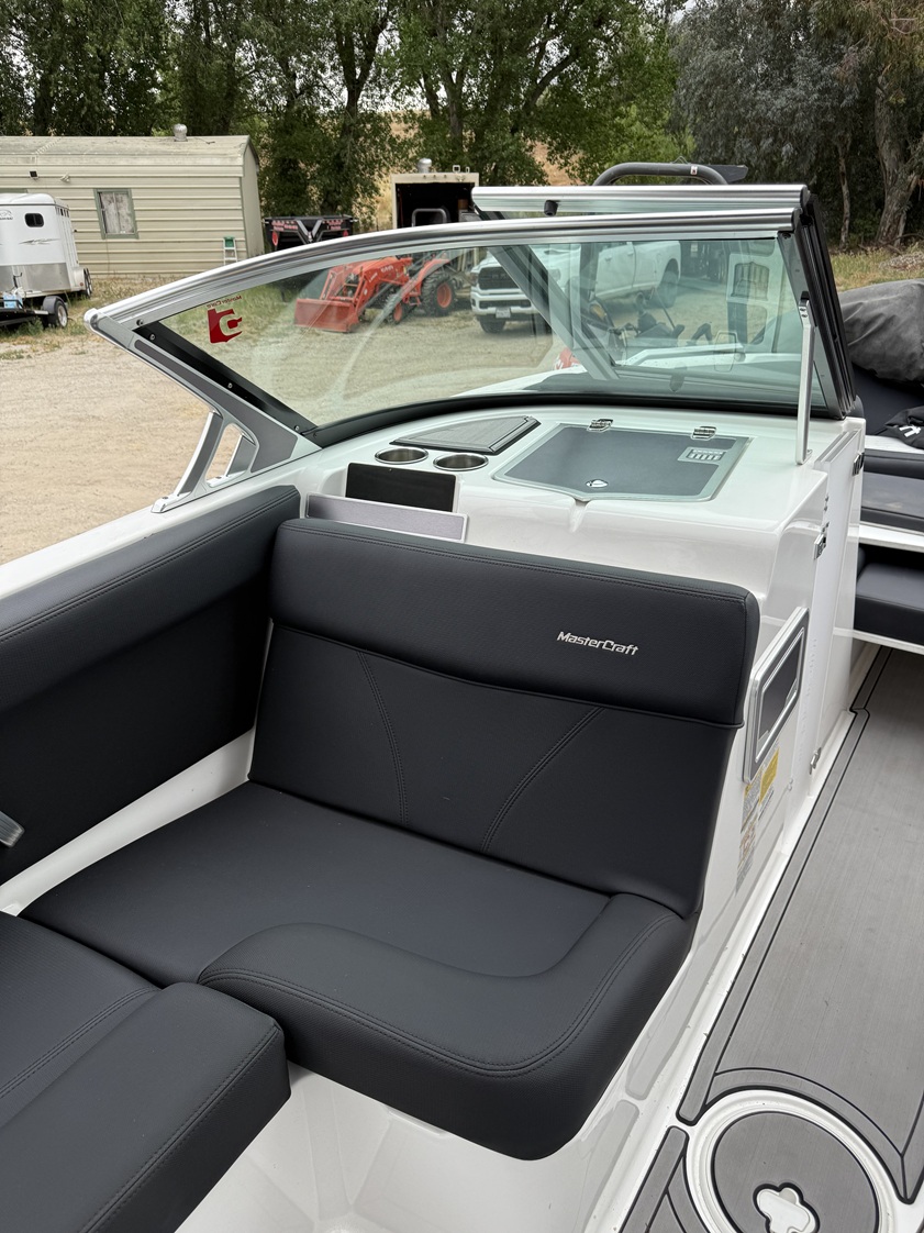 2021 Mastercraft XT22 w/ Trailer Icon