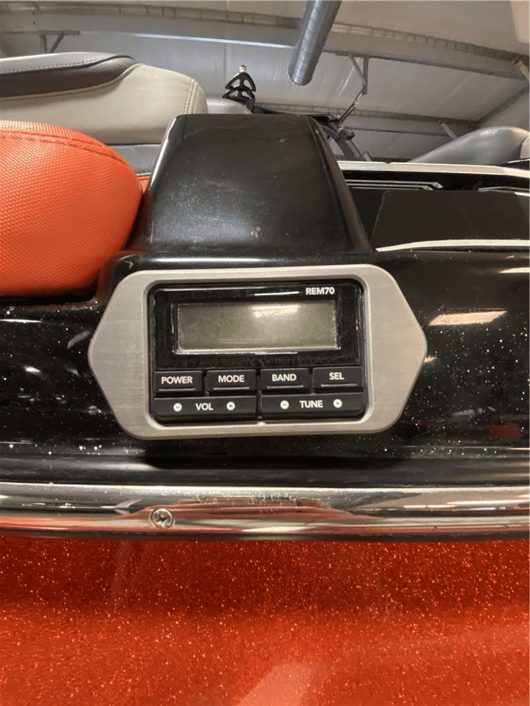2018 Malibu Boats M235