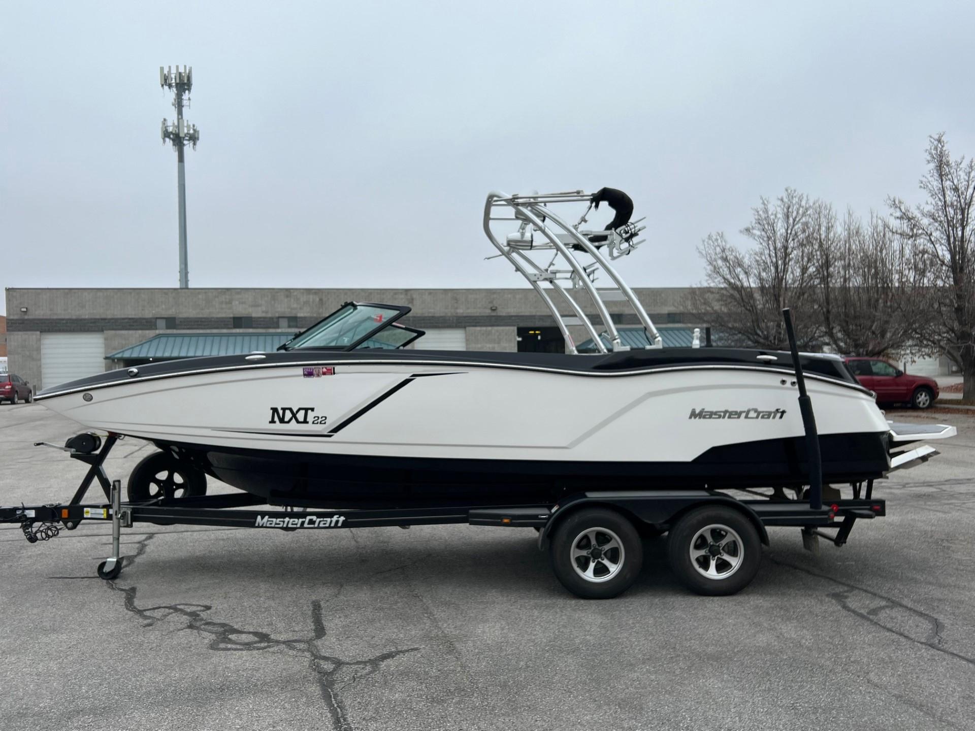 boat.Title