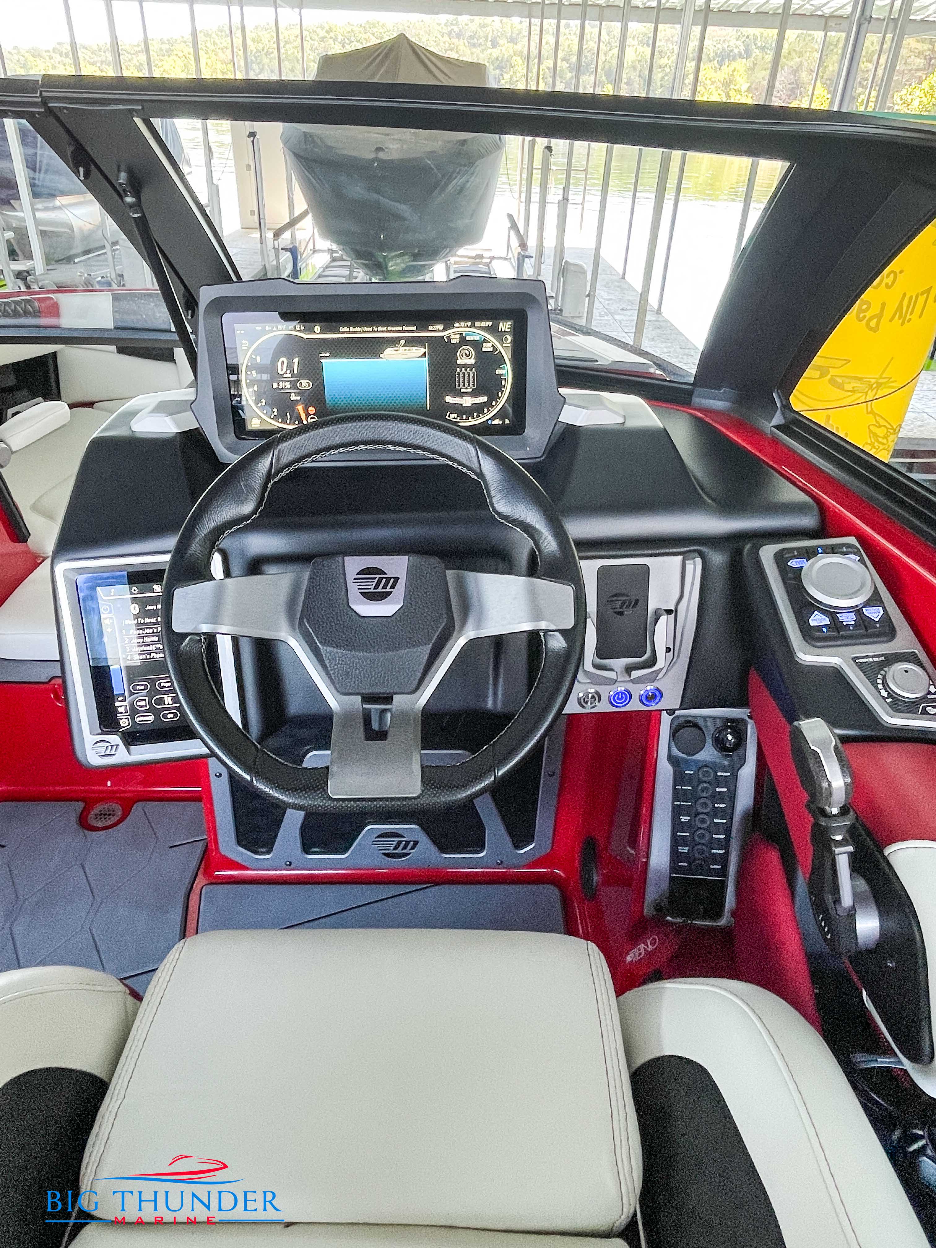 2022 Malibu M220