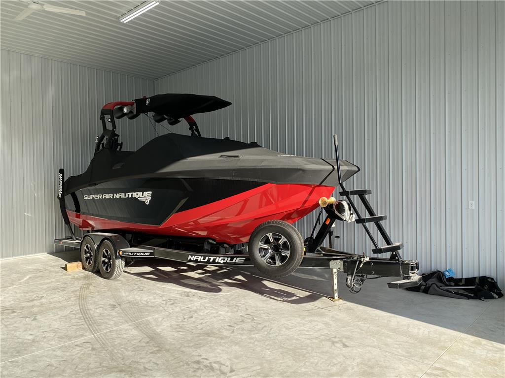 2020 G23 Super Air Nautique, Steering Assist and Power Tower, PRICE REDUCED! Icon