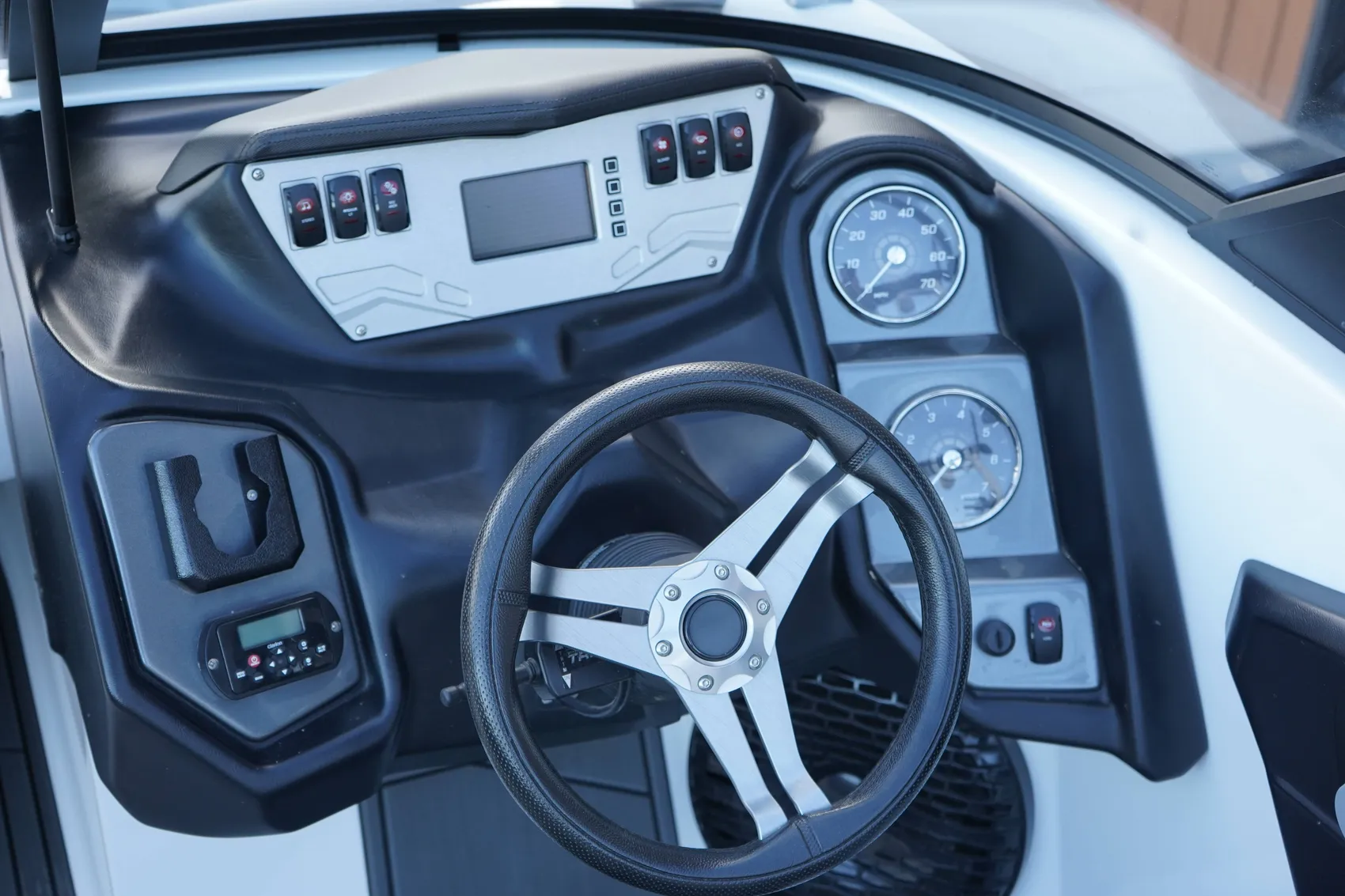 2019 Supreme ZS232