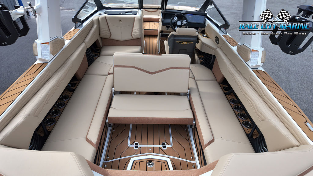 2025 Nautique Super Air Nautique G25