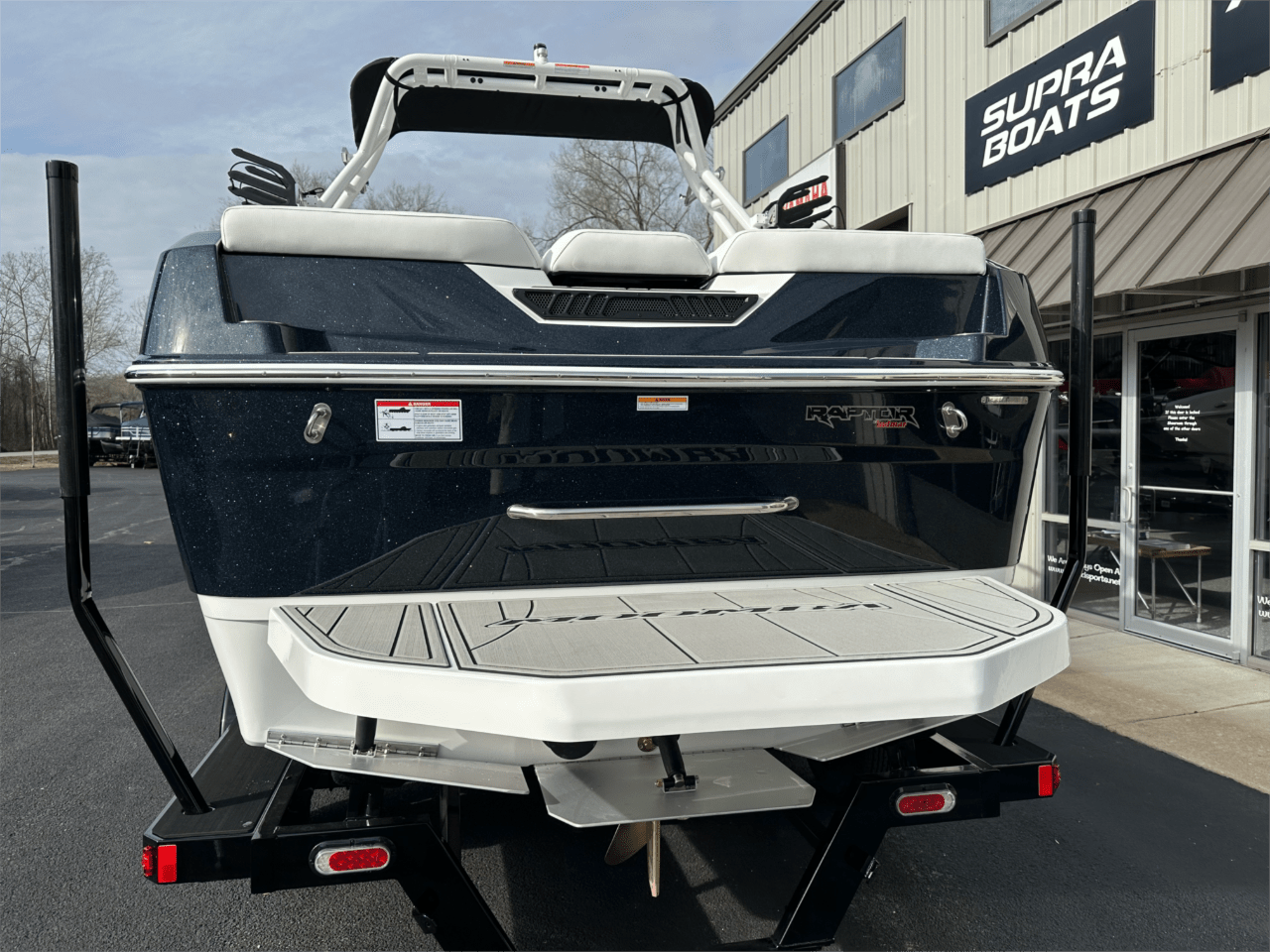 boat.Title