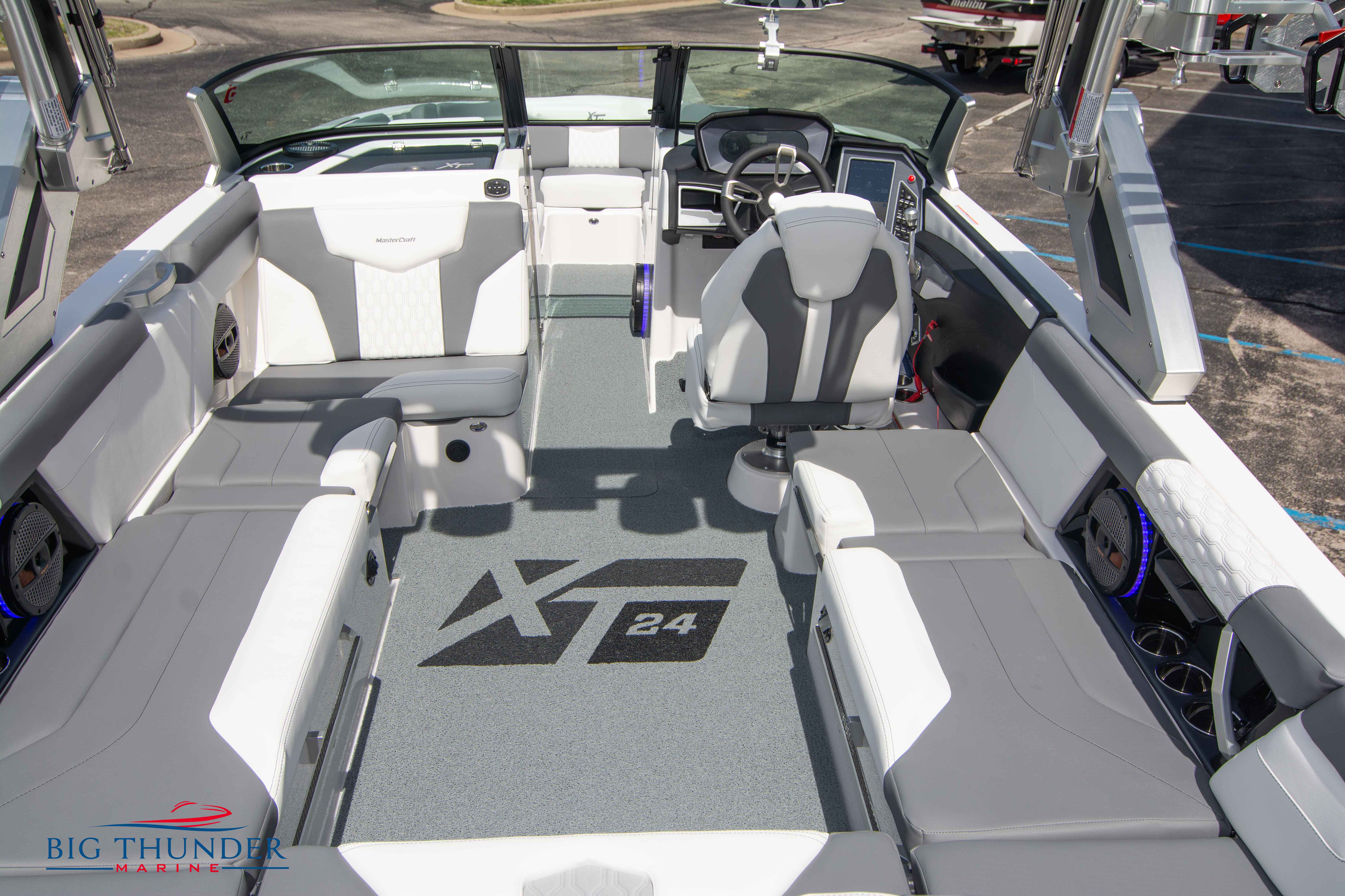 2023 Mastercraft XT24