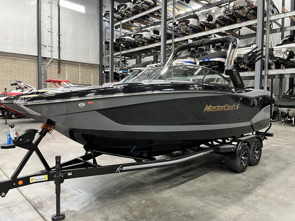 2024 MasterCraft X24