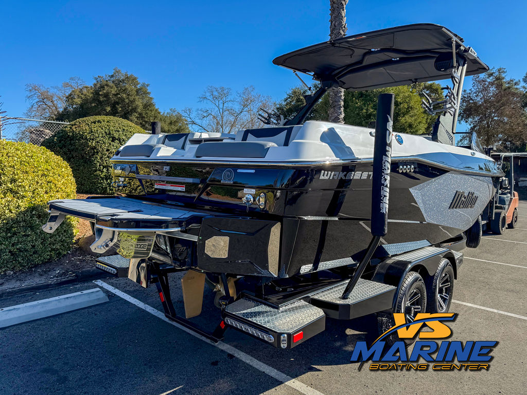 2025 Malibu Boats 23 LSV