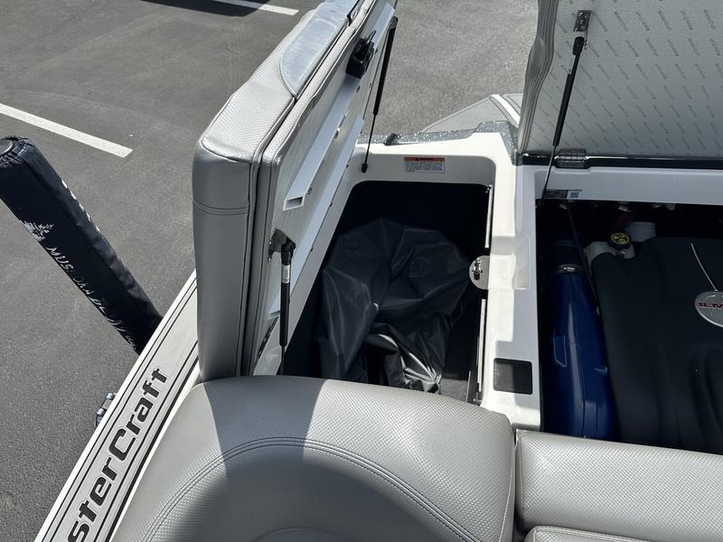 2018 MasterCraft XT23