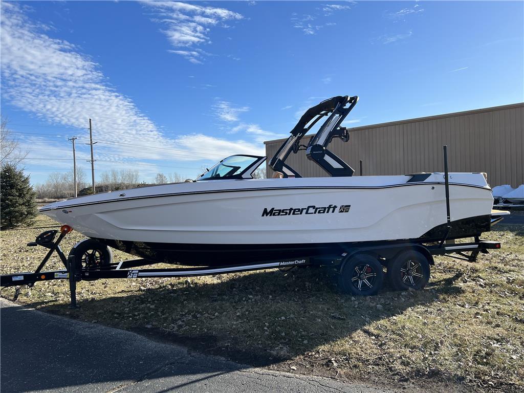 2024 Mastercraft XT-25 | 209101