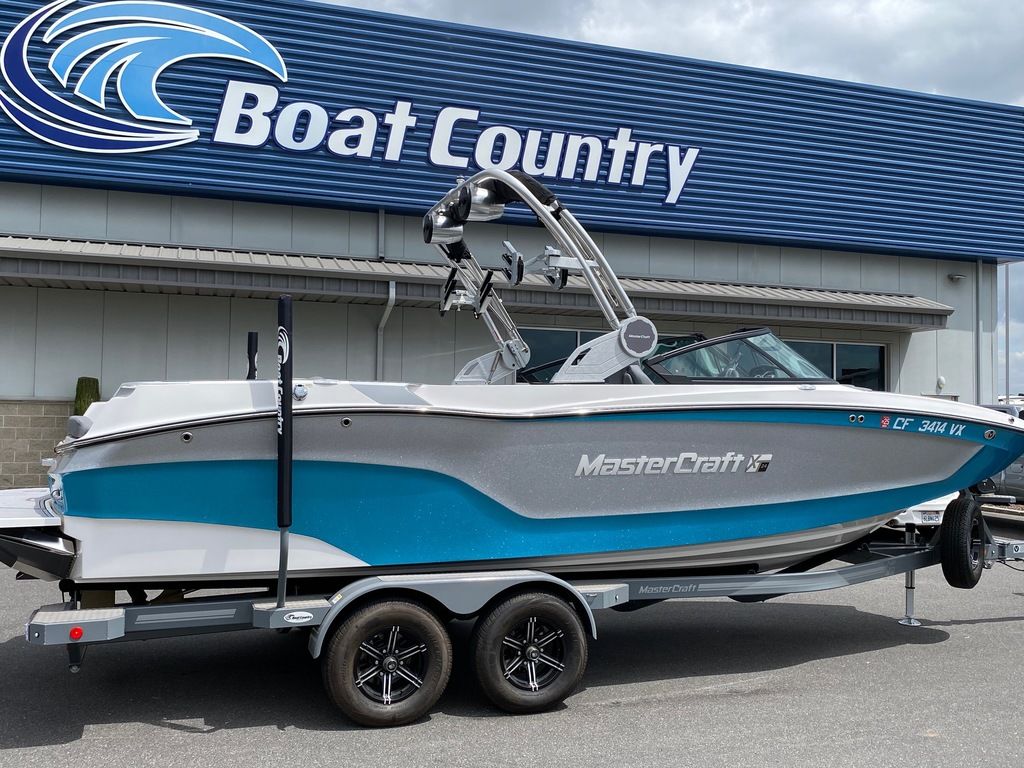 2023 MasterCraft XT24