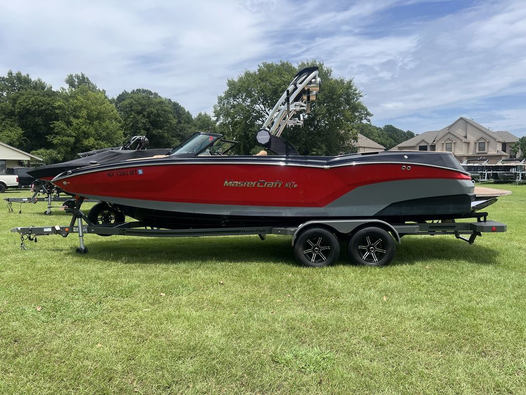 2022 MasterCraft NXT24