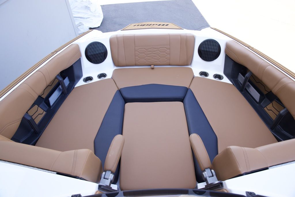 2025 Malibu Boats 23 MXZ