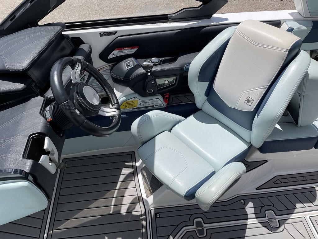 2019 Nautique Super Air Nautique G23