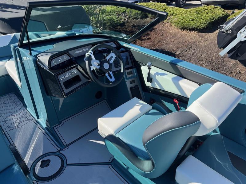 2025 MasterCraft NXT20