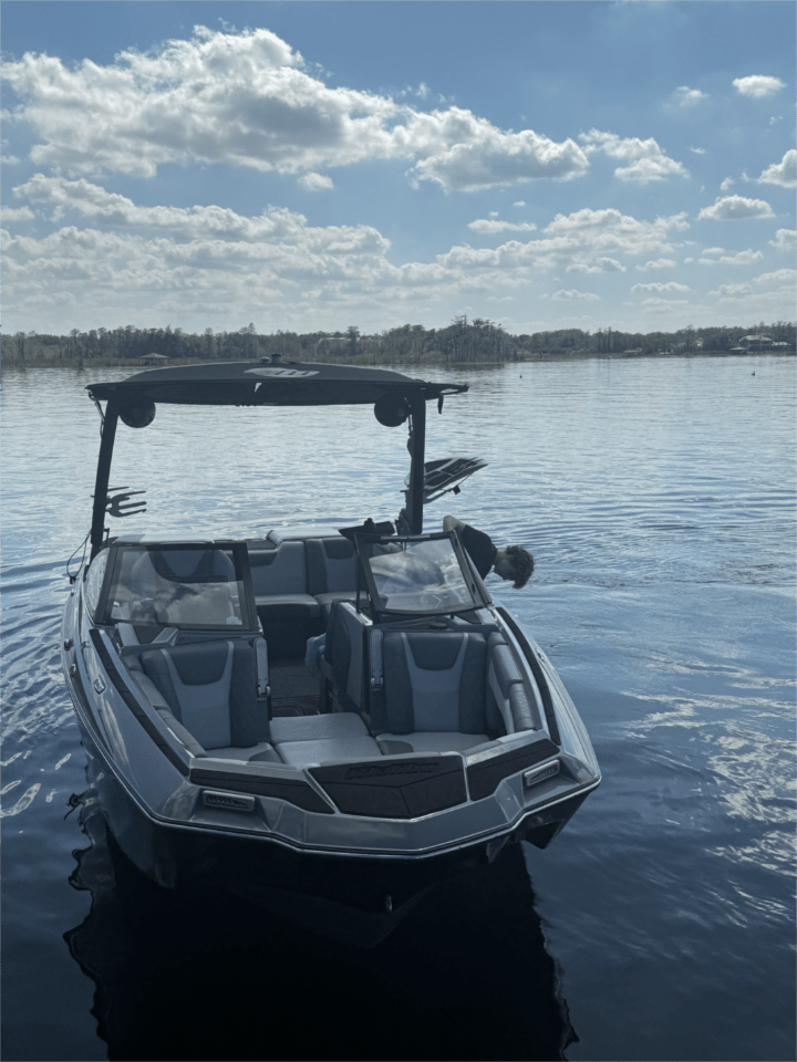 2022 MALIBU M220 – PERFECT CONDITION – FRESHWATER USE ONLY – LIKE NEW Icon