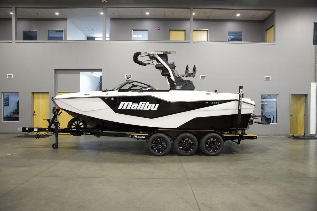 boat.Title