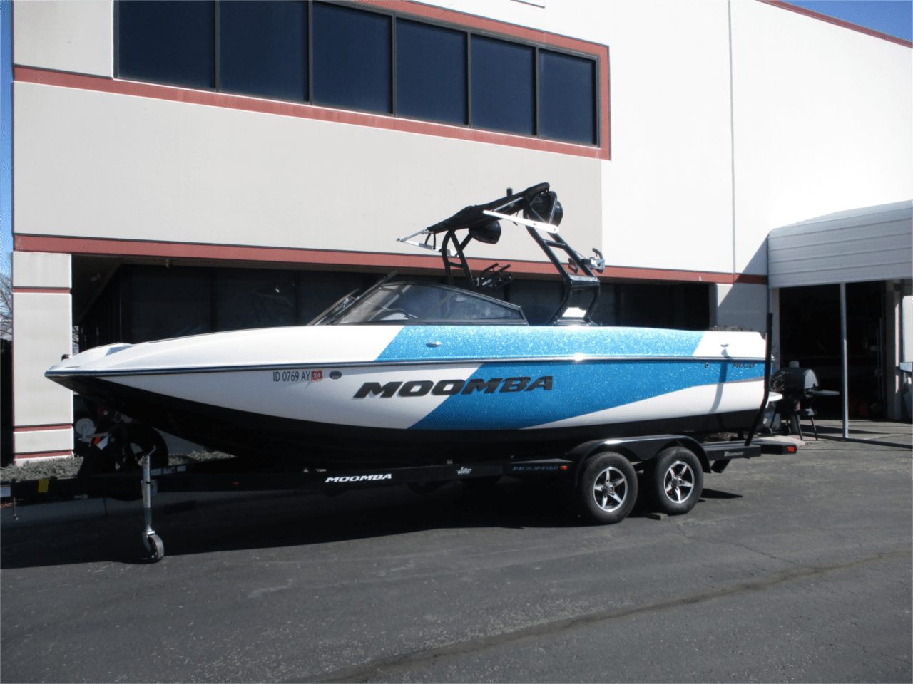 2018 MOOMBA MOJO