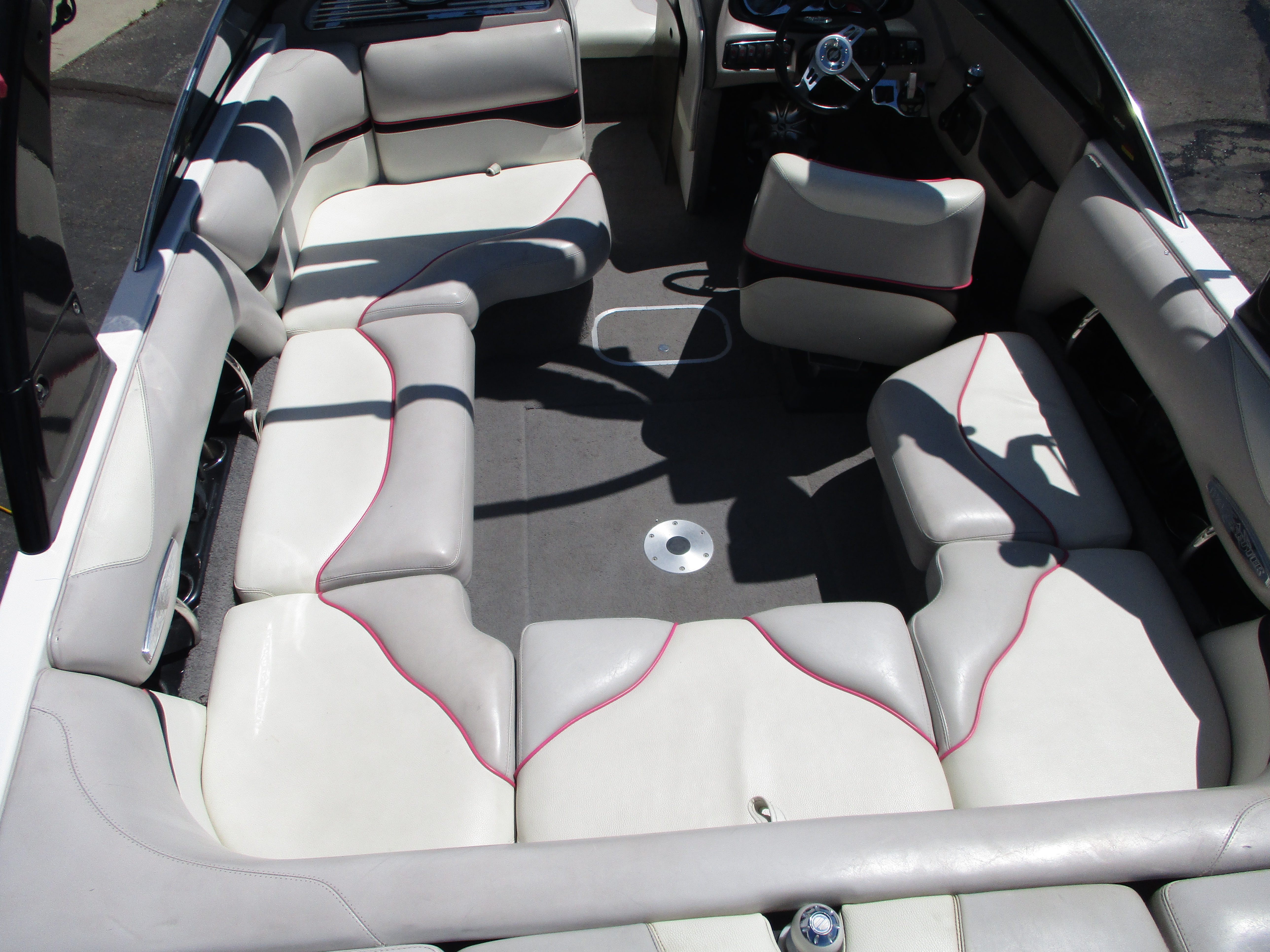 2006 Malibu Wakesetter 21
