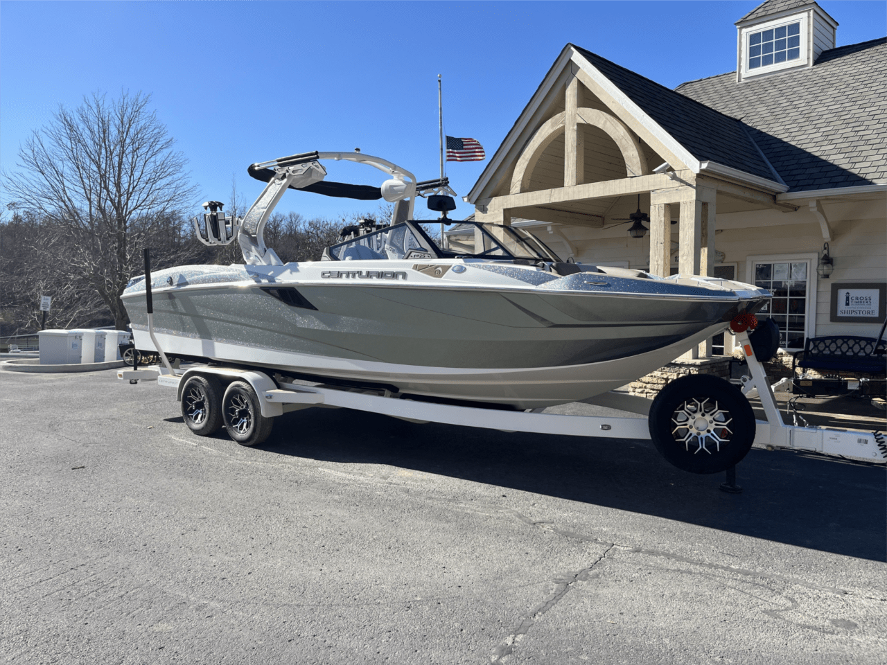 boat.Title