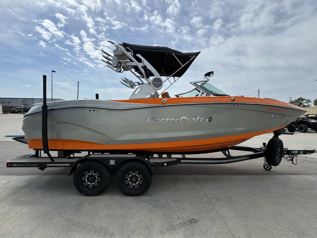 2019 MasterCraft X22