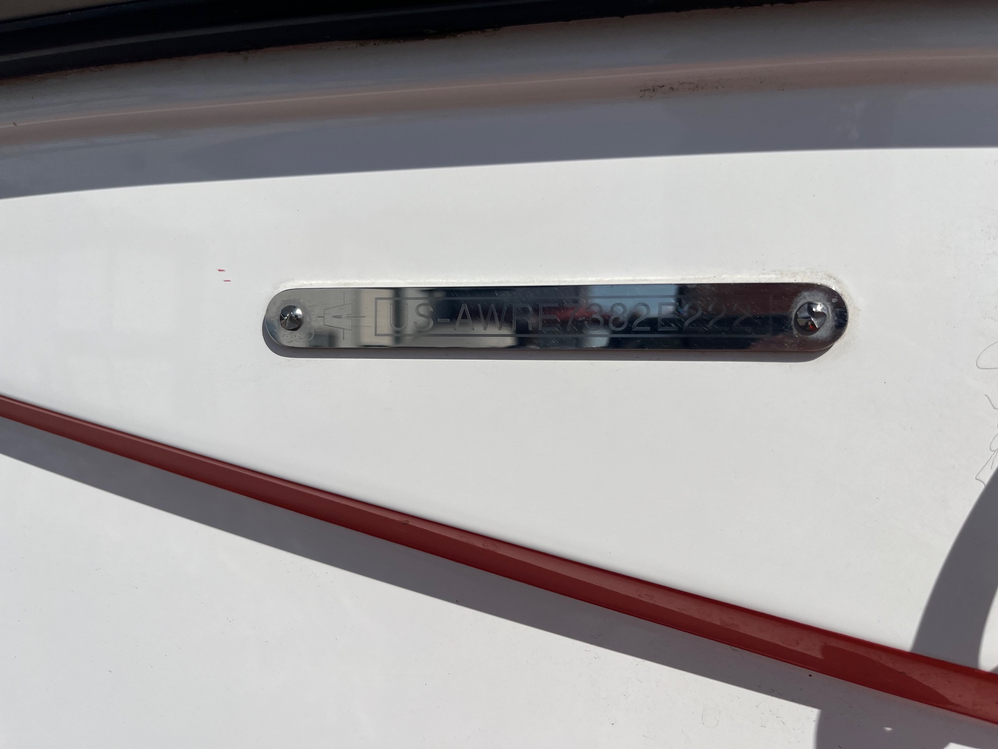2022 Axis Wake Research T220