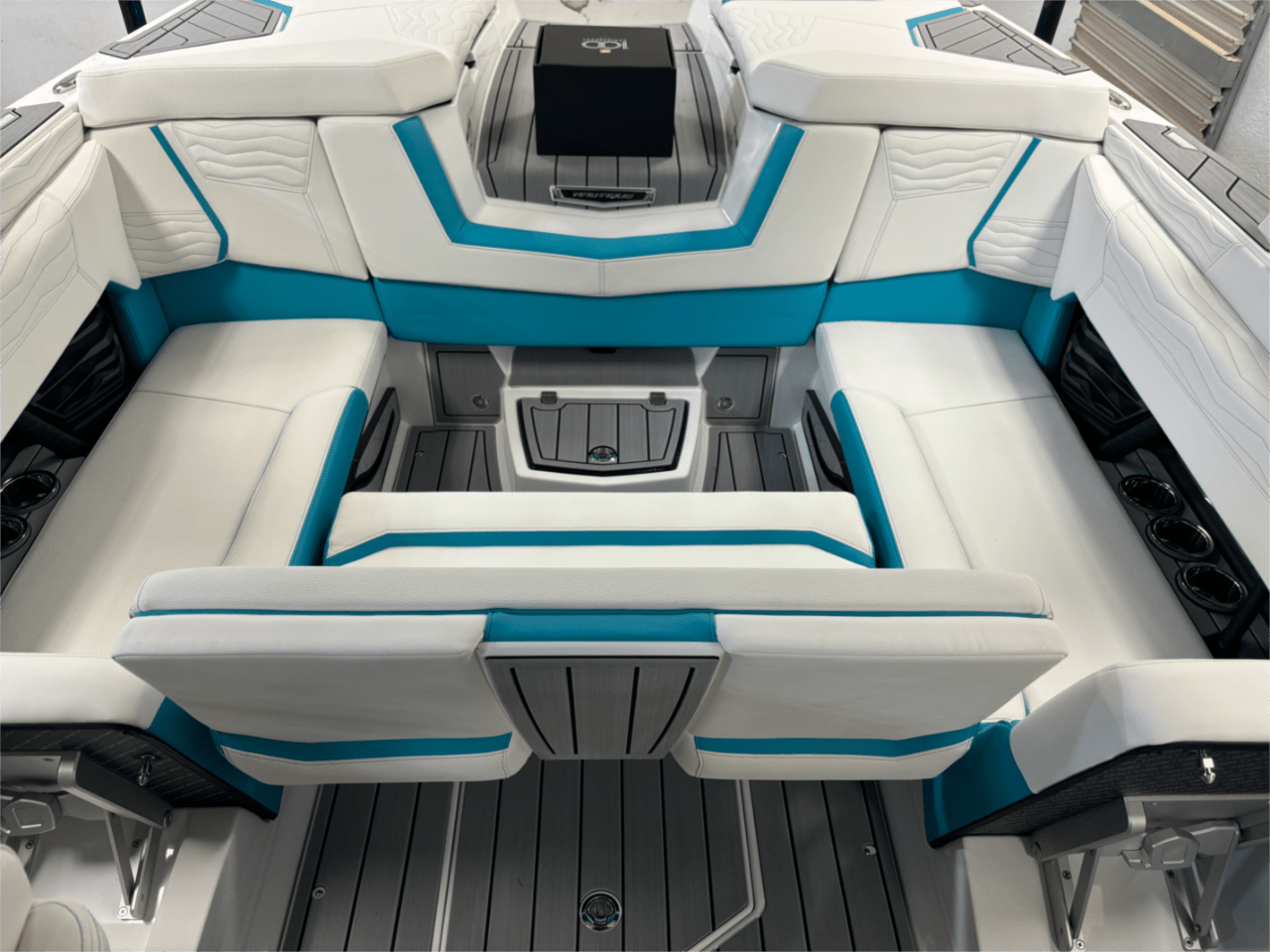 2025 Nautique Super Air Nautique G23