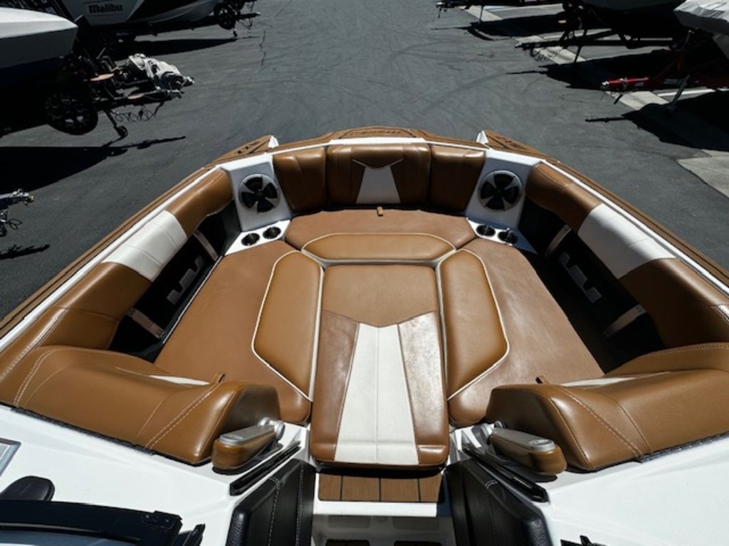 2020 Malibu Boats 23 MXZ