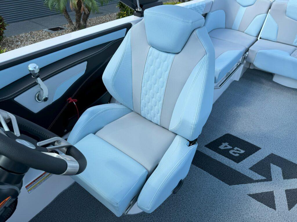 2024 MasterCraft XT24