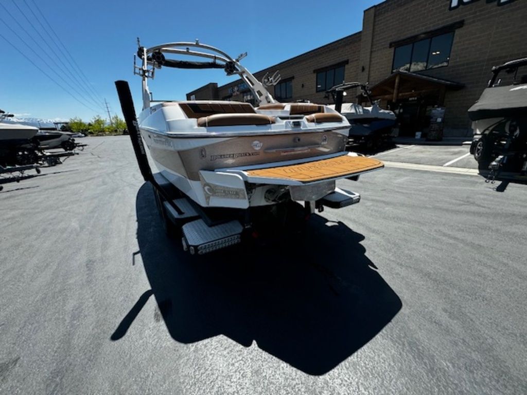 2020 Malibu Boats 23 MXZ