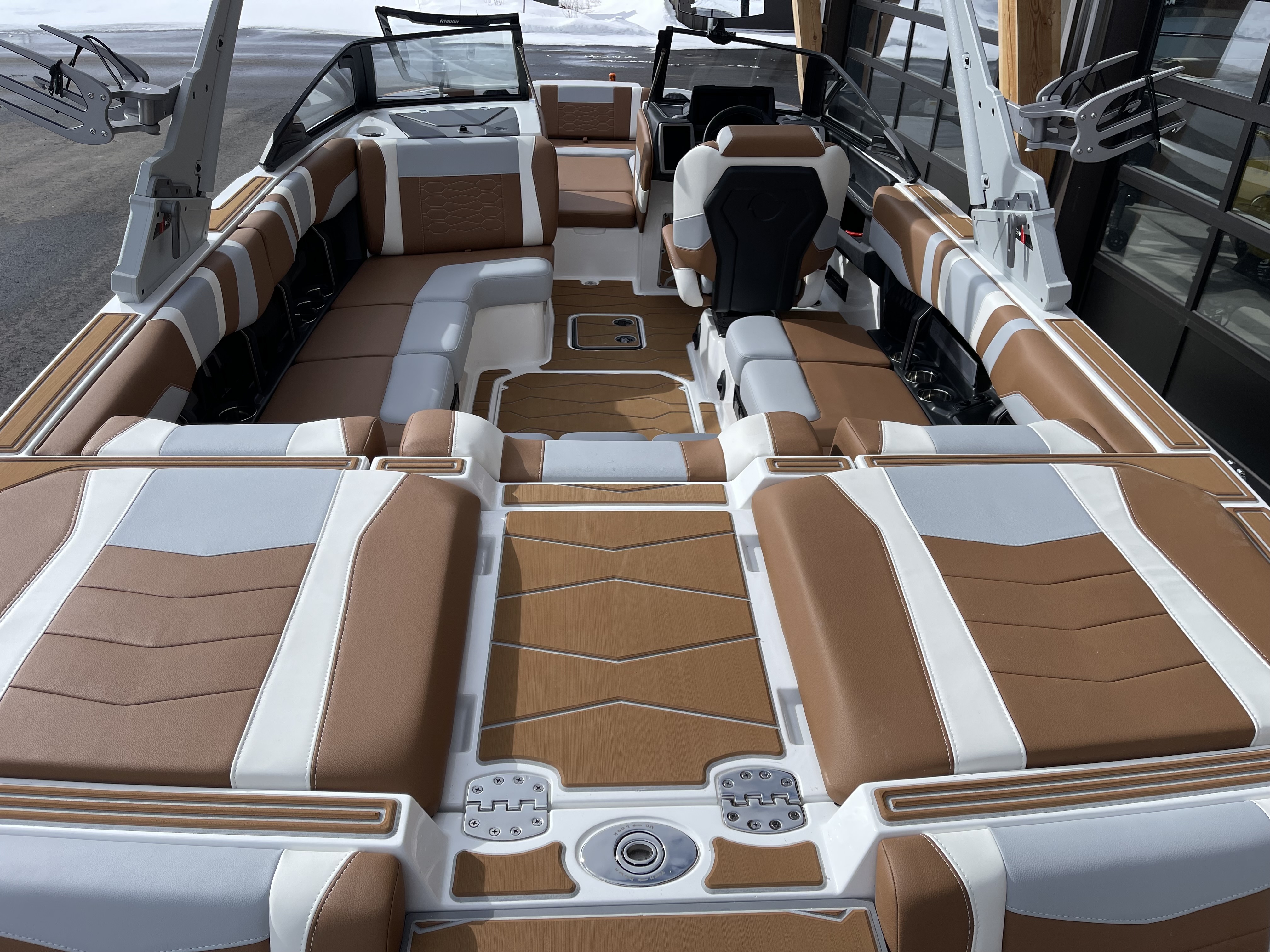 2024 Malibu Boats 23 MXZ