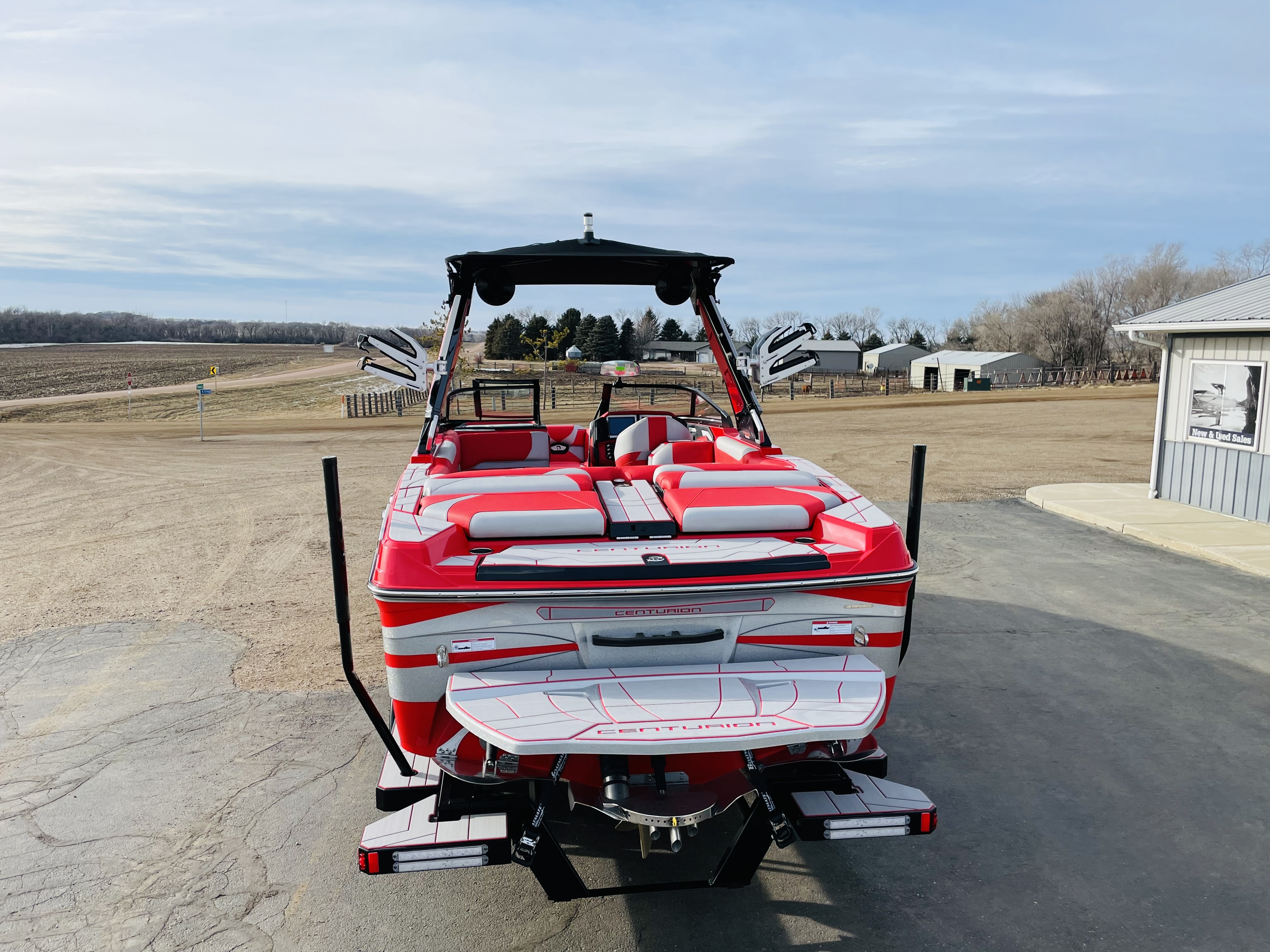 2022 Centurion Ri245 - Includes Thruster