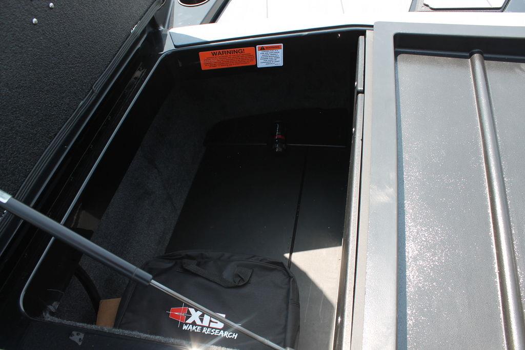 2024 Axis Wake Research T220