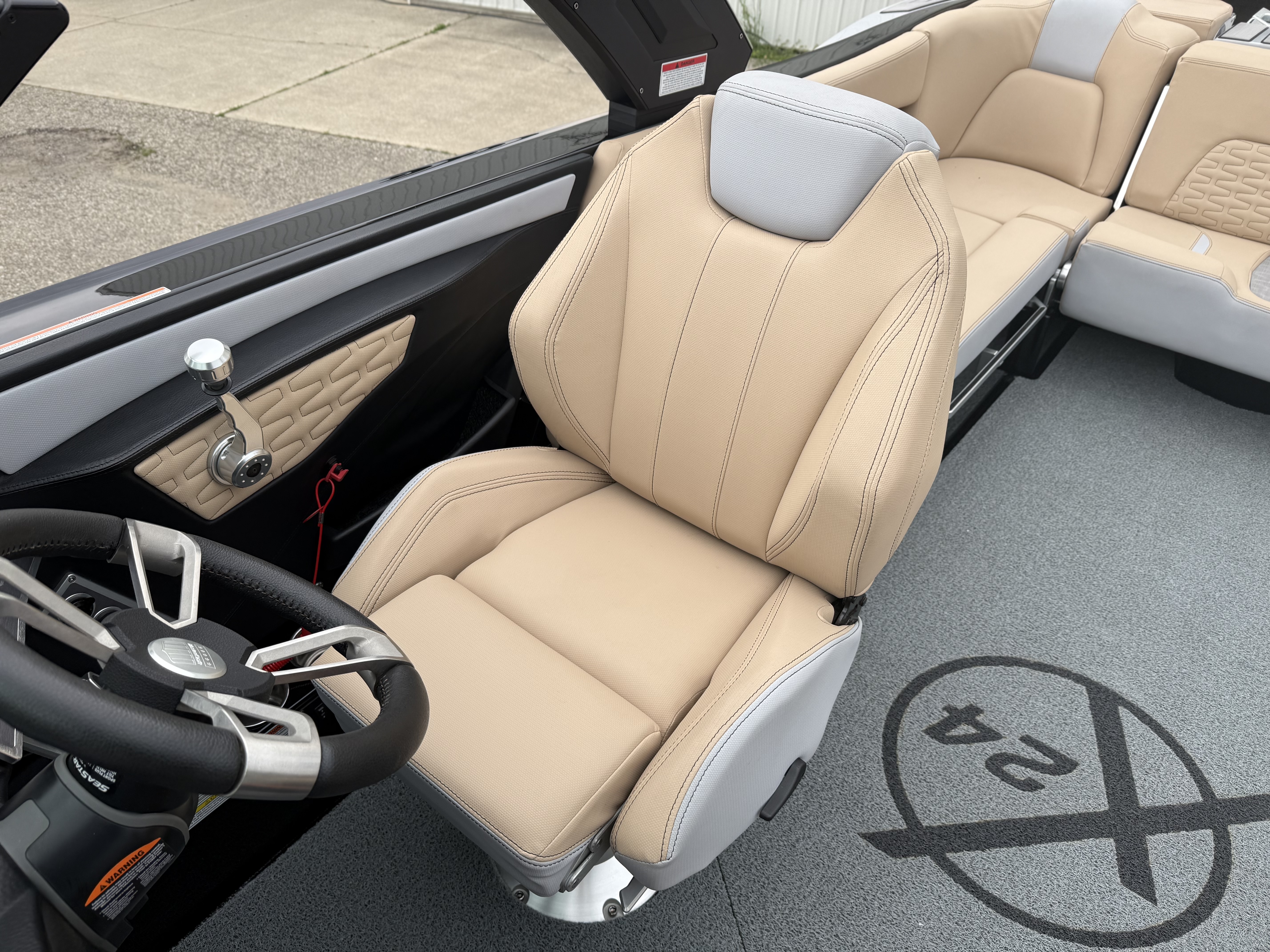 2023 MasterCraft X24