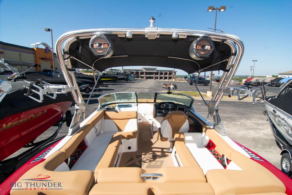 2021 Mastercraft XT22