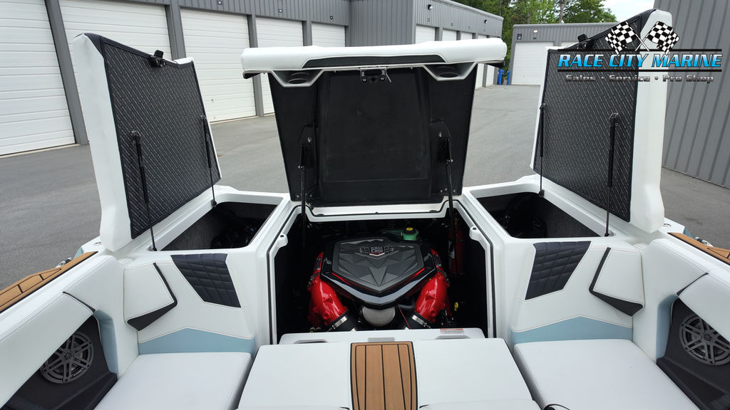 2025 Nautique S23