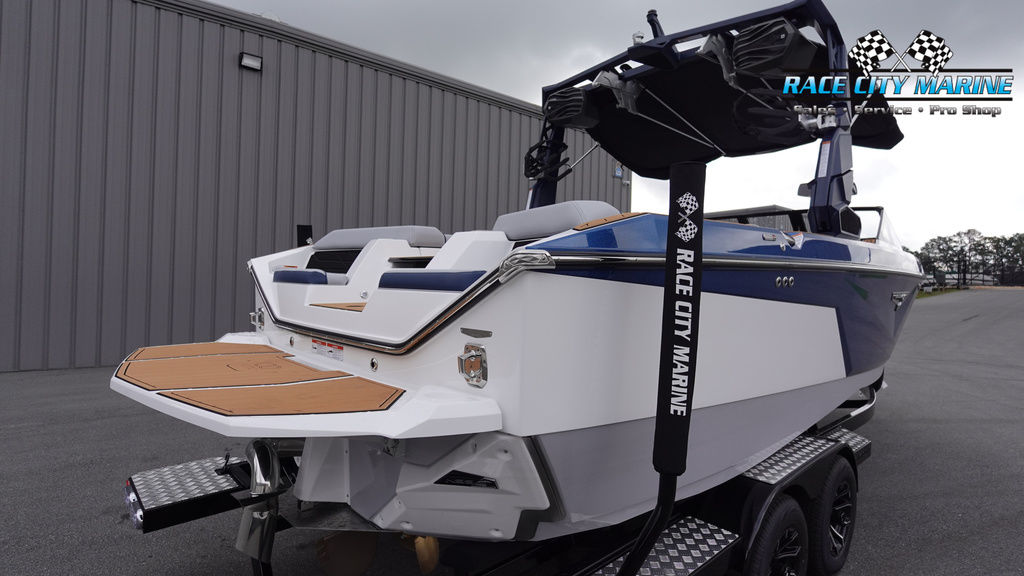 2025 Nautique S23