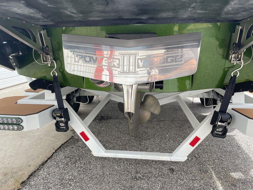 2021 Malibu Boats 22 LSV