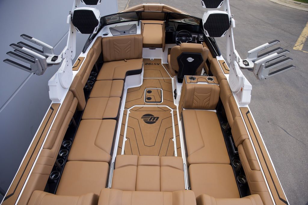 2025 Malibu Boats 25 LSV
