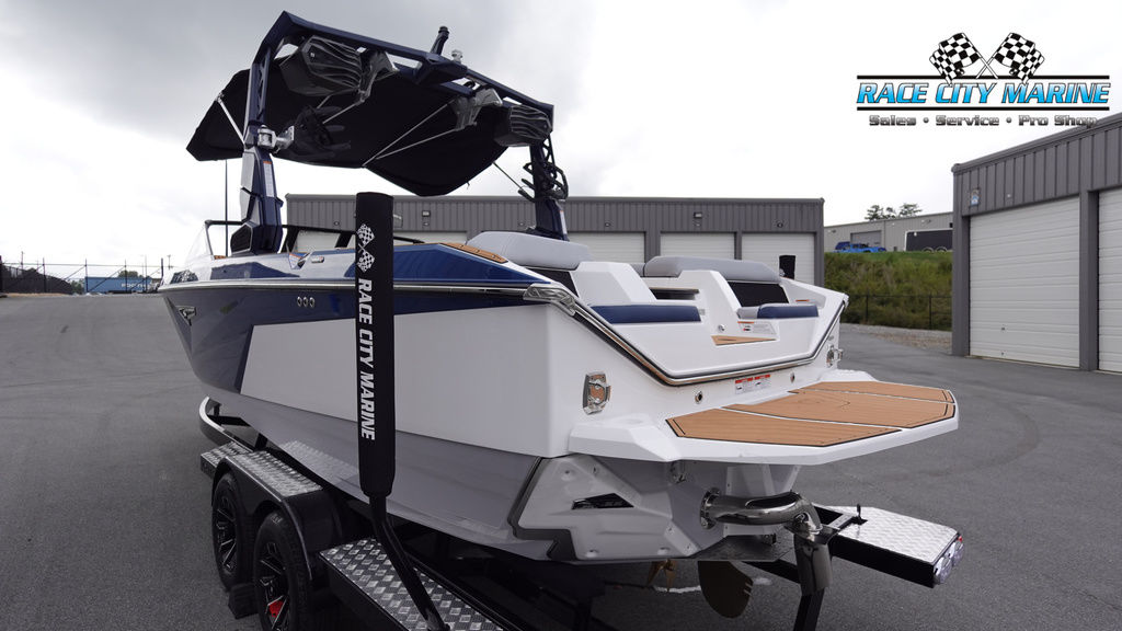 2025 Nautique S23