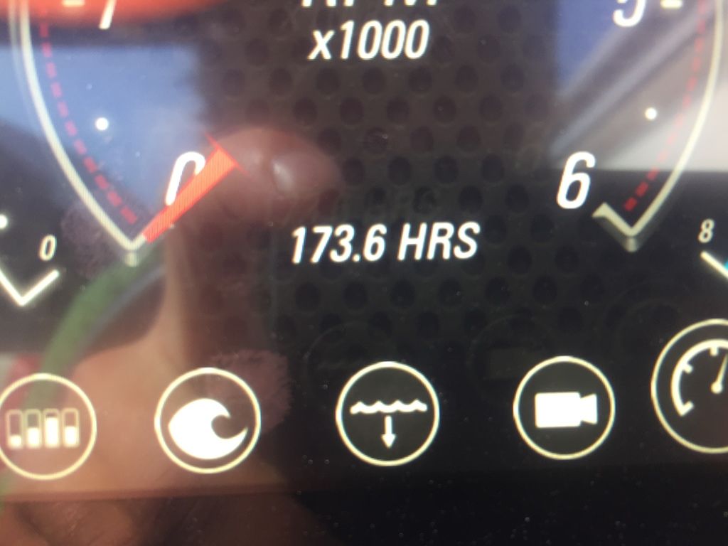 2022 Malibu Boats 21 LX Icon