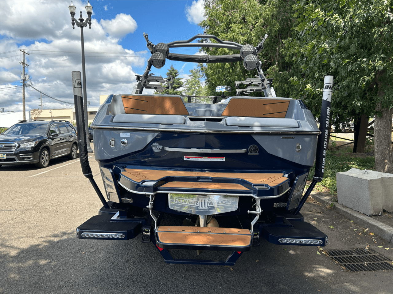 2024 Malibu M220 – Low Hours!