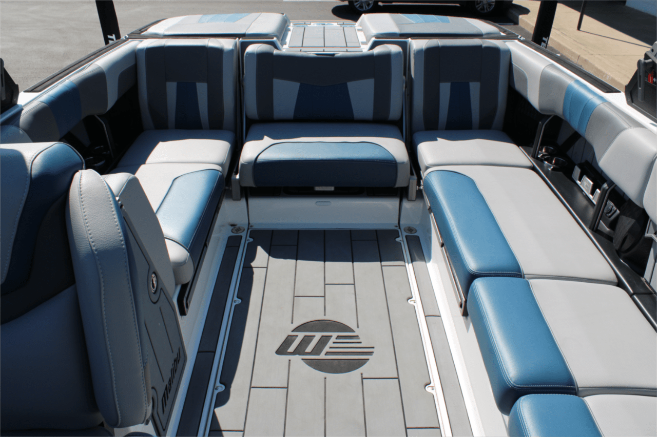 2022 Malibu 24 MXZ