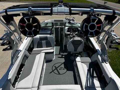 2019 mastercraft X22