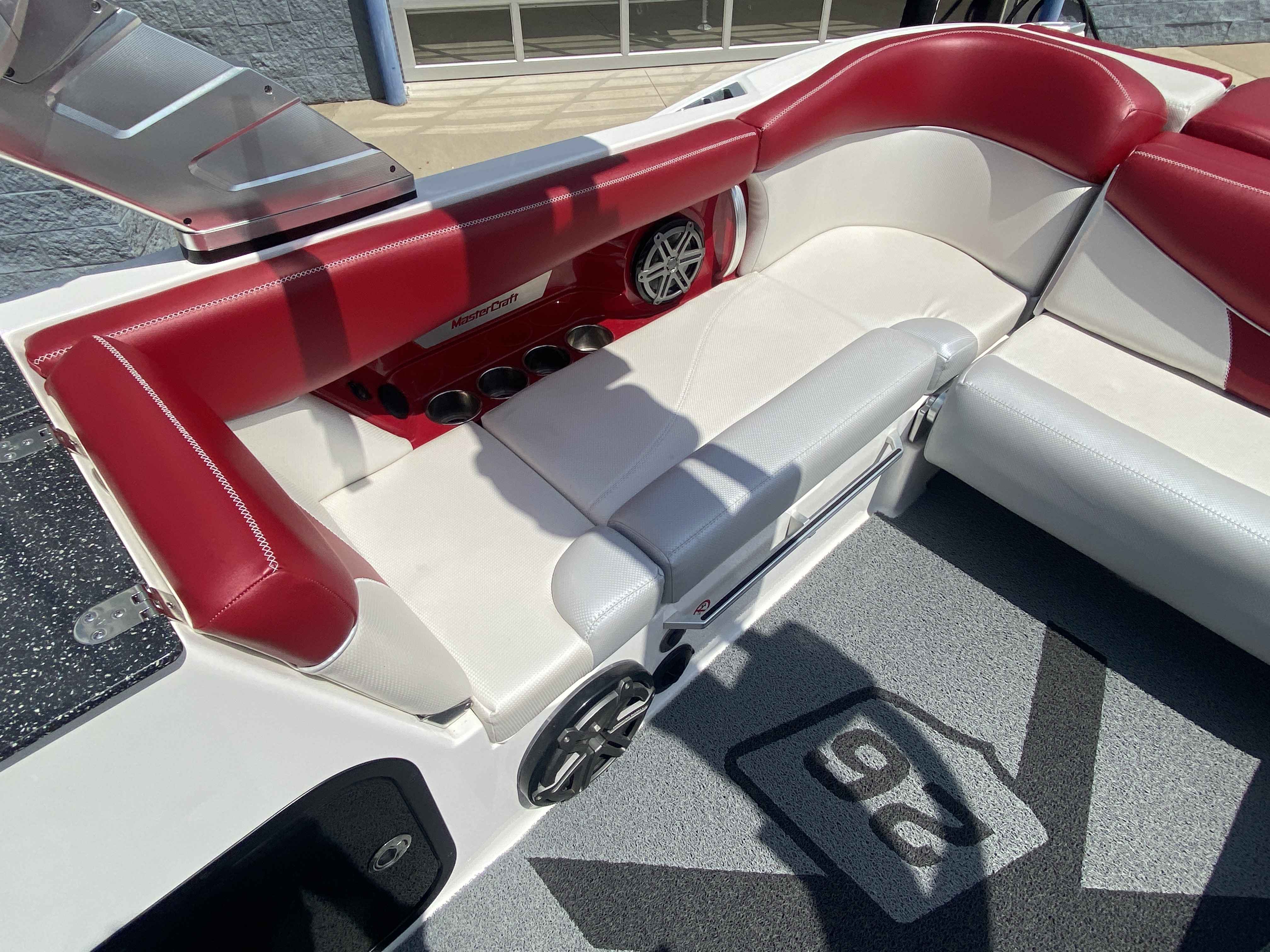 2017 Mastercraft X26