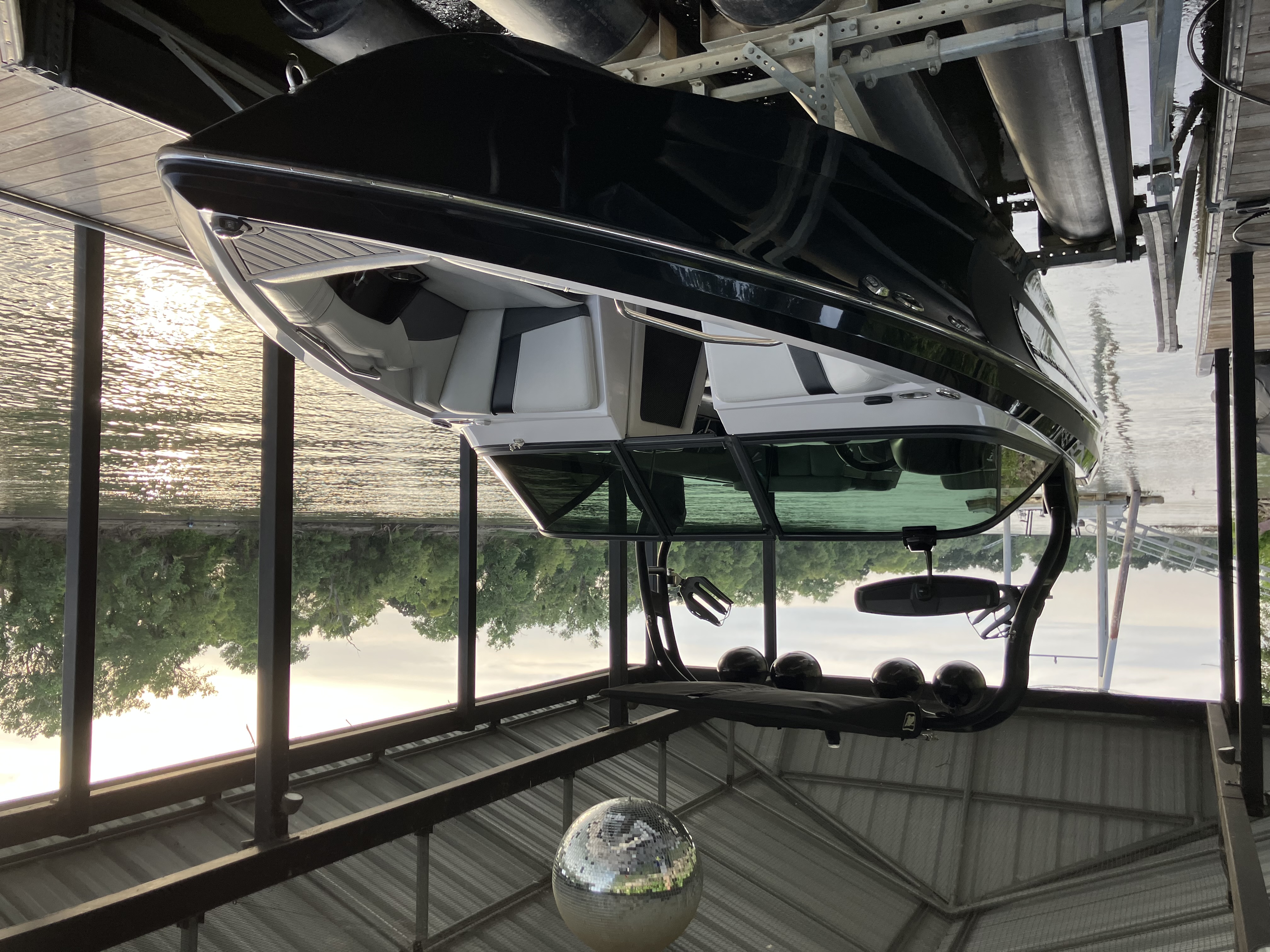 Super Air Nautique 230