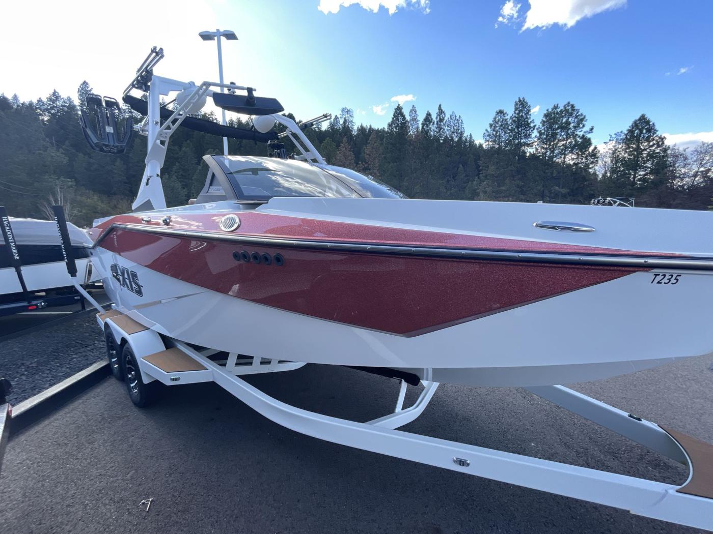 2024 axis T235