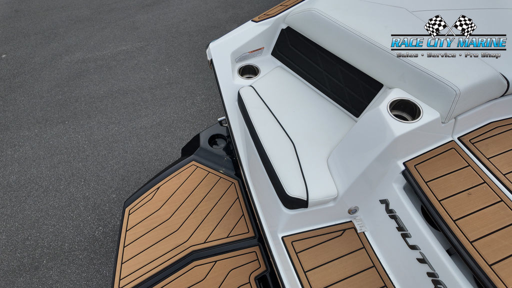 2025 Nautique S23