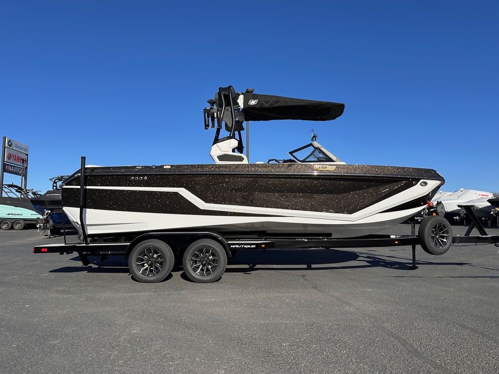 boat.Title